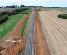 Terraplenagem na obra de restauração em concreto da PR-151 entre Ponta Grossa e Palmeira
