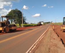 Serviços do novo trevo rodoviário entre Porto Rico e São Pedro do Paraná