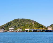 Ponte de Guaratuba chega a 70%