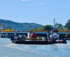 Ponte de Guaratuba chega a 70%