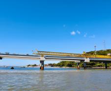 Ponte de Guaratuba chega a 70%