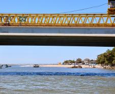 Ponte de Guaratuba chega a 70%