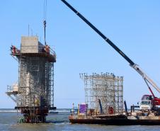 Ponte de Guaratuba chega a 70%