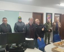 Escritório Regional Centro Oeste, em Guarapuava, homenageou o servidor Vanderley Mendes de Oliveira, que cumpre seu último dia de expediente nesta sexta-feira (08).