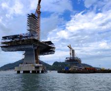 Obras da Ponte de Guaratuba em agosto 2025