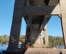 PR-317 obra de recuperação da ponte do Rio Ivaí entre Floresta e Engenheiro Beltrão