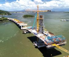 Obras da ponte de Guaratuba e acessos