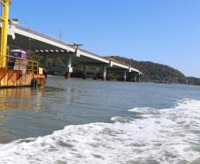 Obras da ponte de Guaratuba e acessos