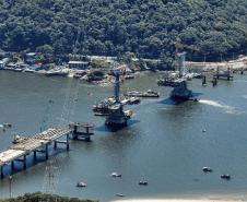 Obras da ponte de Guaratuba e acessos
