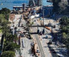 Obras da ponte de Guaratuba e acessos