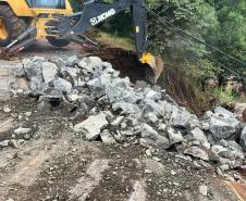 PR-364 recuperação de acesso ponte Rio Juquiá em Goioxim