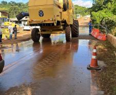 PR-364 recuperação de acesso ponte Rio Juquiá em Goioxim