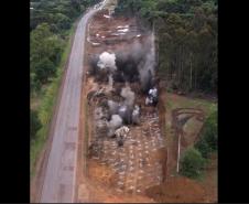 Detonação de rochas na PRC-466 entre Turvo e Palmeirinha