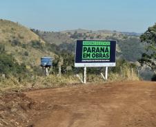 Construção de ponte em Grandes Rios