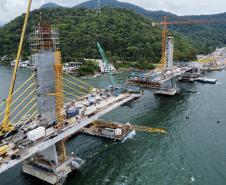 Construção da Ponte de Guaratuba