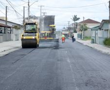 Contorno de Praia de Leste em Pontal do Paraná