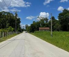 Pavimentação em concreto da Estrada da América em Morretes