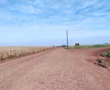 Estrada de ligação entre Mamborê e o distrito Guarani