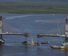Ponte de Guaratuba - trecho estaiado