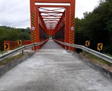 PR-427 Ponte sobre o Rio da Várzea em reformas