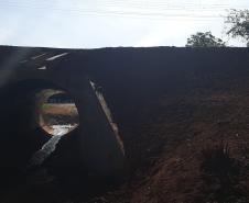 PR-436 implantação de bueiro metálico em Ribeirão do Pinhal