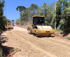 PR-521 entre Balsa Nova e Mariental - serviços de conservação