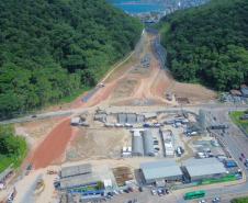 Ponte de Guaratuba chega a 91%