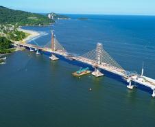 Ponte de Guaratuba chega a 91%