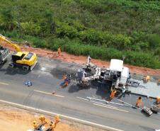 PR-151 entre Ponta Grossa e Palmeira, obra de restauração em concreto (whitetopping)