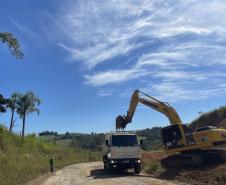 PR-160 serviços iniciais da pavimentação remanescente entre Imbaú e Reserva
