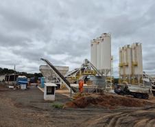 Canteiro de obras da restauração em concreto entre Nova Tebas e Pitanga