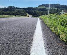 Serviços de reforço da sinalização na PR-566 entre Francisco Beltrão e Itapejara do Oeste