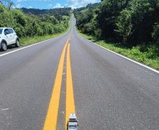 Serviços de reforço da sinalização na PR-566 entre Francisco Beltrão e Itapejara do Oeste