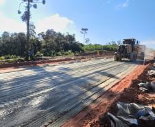 PR-092 Doutor Ulysses execução de solo-cimento