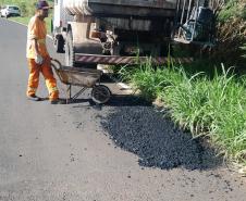 PR-151 entre Ribeirão Claro e a divisa com São Paulo