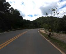 PR-092 trecho de acesso para a passarela
