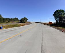 PR-151 entre Ponta Grossa e Palmeira - concretagem
