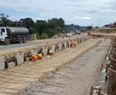 PR-151 entre Ponta Grossa e Palmeira - construção do viaduto