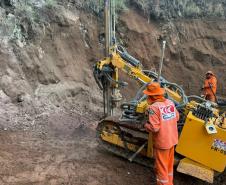 PR-460 entre Pitanga e Nova Tebas - obra de whitetopping