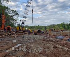 PR-498 nova ponte sobre o Rio Ivaí entre São Carlos do Ivaí e Japurá - fundação nas margens