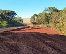 PR-239 pavimentação entre Mato Rico e Roncador - terraplenagem