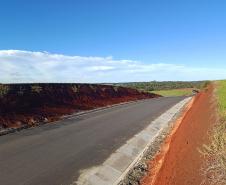 PR-090 obra de pavimentação em Rebouças