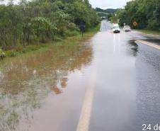 Chuvas atingem rodovias estaduais neste sábado