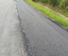 Serviços de conservação na PR-340 em Castro