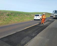 Rodovia entre Itapejara do Oeste e Bom Sucesso do Sul recebe conservação do pavimento