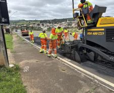 DER/PR tem serviços em andamento em rodovia de Pinhalão