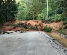 Rodovias interditadas pelas chuvas