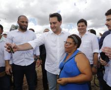 O governador Carlos Massa Ratinho Junior autoriza o início das obras de recuperação do Contorno Sul de Maringá (Noroeste). A obra será feita com recursos do Governo do Estado.  -  Maringá, 06/02/2019  -  Foto: Arnaldo Alves/ANPr