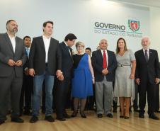 Governador Carlos Massa Ratinho Júnior dá posse ao secretário de Estado da Infrestrurura e Logística, Sandro Alex, e ao diretor do Departamento de Estradas e Rodagem (DER), João Alfredo zampieri - Curitiba, 13/02/2019 - Foto: Rodrigo Félix Leal/ANPr