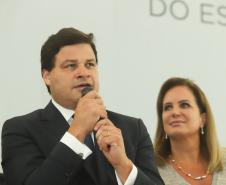 Governador Carlos Massa Ratinho Júnior dá posse ao secretário de Estado da Infrestrurura e Logística, Sandro Alex, e ao diretor do Departamento de Estradas e Rodagem (DER), João Alfredo zampieri - Curitiba, 13/02/2019 - Foto: Rodrigo Félix Leal/ANPr